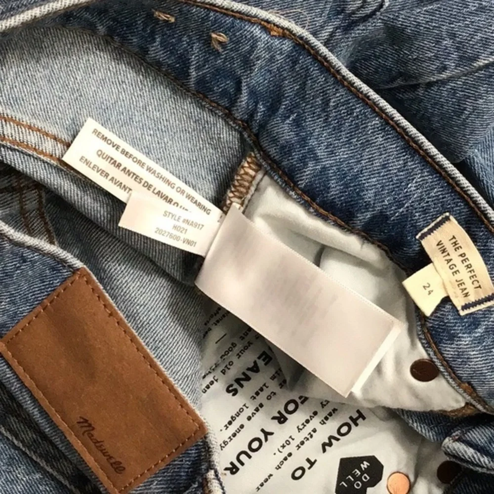 NEW Madewell The Perfect Vintage‎ Jean in Banner Wash, 24